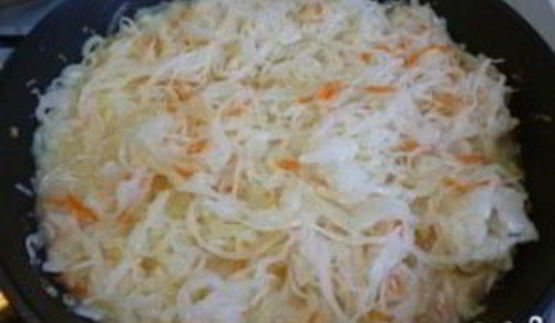 тушеная кислая капуста по-немецки