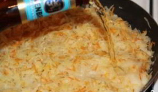 тушеная кислая капуста по-немецки