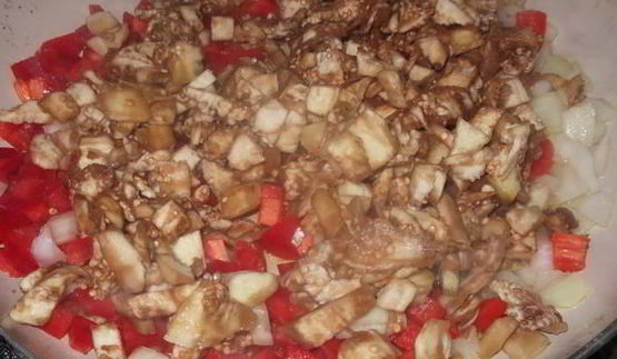 запеченые лодочки из баклажан