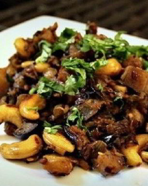 Жареные баклажаны с кешью