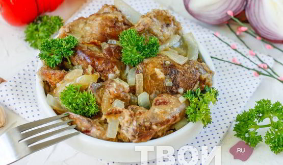 куриная печень, жареная с луком