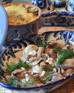 Пельмени в горшочках