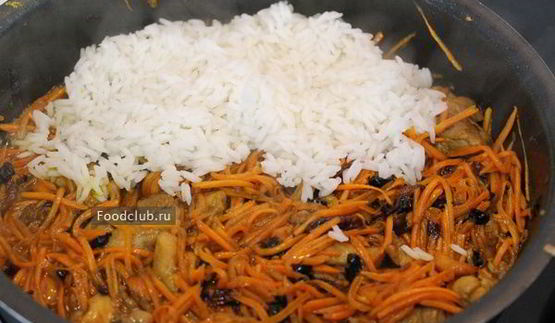 откидной плов с курицей и курагой