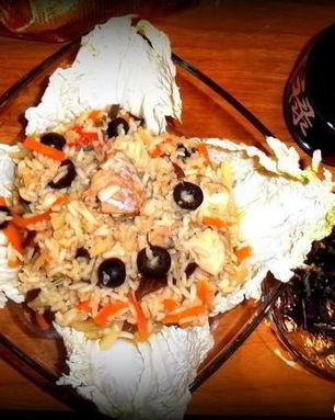 Паэлья — быстрый рис с консервированным тунцом