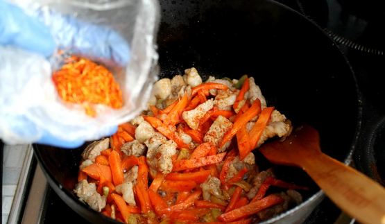 плов из баранины в казане