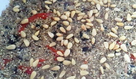 плов из киноа с грибами