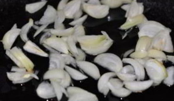 плов из курицы на сковороде