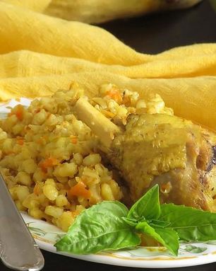 Плов из перловки с курицей в мультиварке