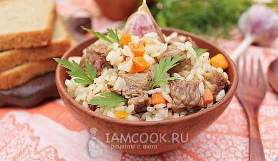 плов с говядиной на сковороде