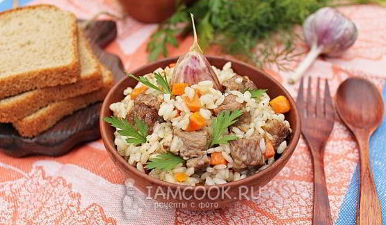 плов с говядиной на сковороде