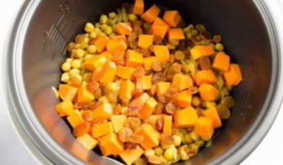 плов с нутом в мультиварке