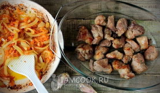 плов со свининой в духовке