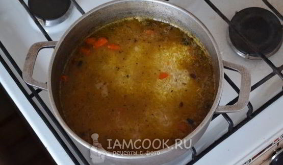 плов узбекский с бараниной