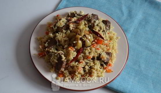 плов узбекский с бараниной