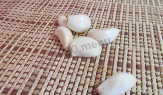 плов в кастрюле с курицей