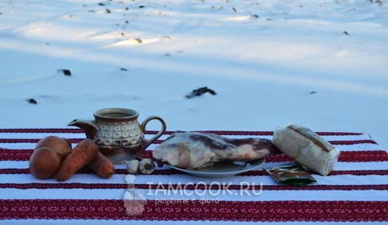 плов в казане на костре