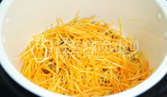 плов в мультиварке со свининой