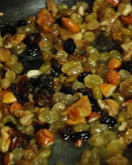 Рецепт сладкого плова с сухофруктами и орехами