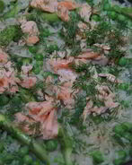 Весенний плов с семгой и спаржей