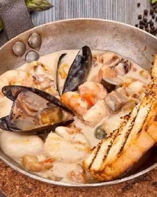 Быстрое рагу из морепродуктов