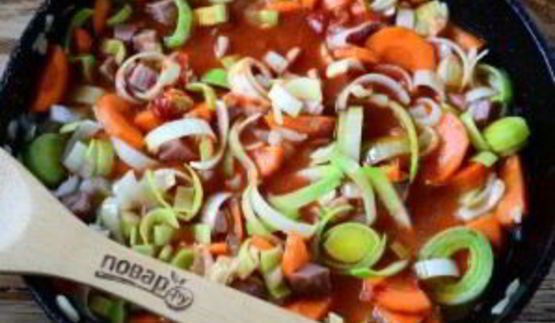 говяжье рагу в томатно-сливочном соусе