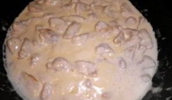 куриное фрикасе в сливочном соусе