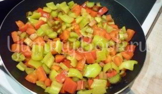 летнее рагу из вкусных овощей