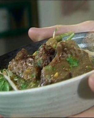 Мясное рагу с апельсиновым соком и имбирем