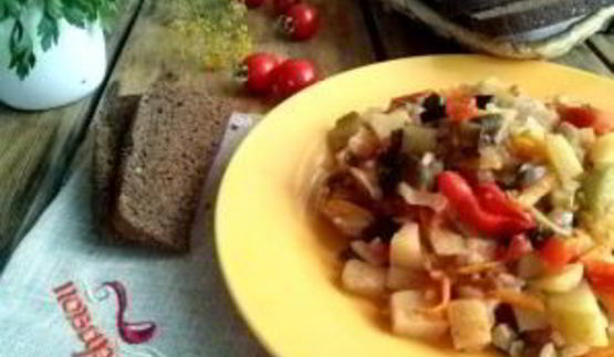 овощное рагу с баклажанами и кабачками