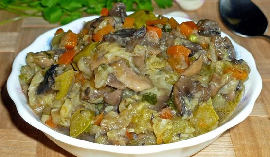 овощное рагу с грибами