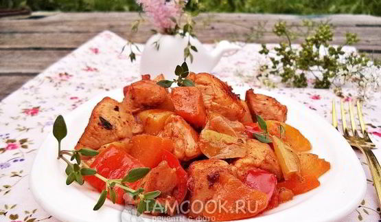 овощное рагу с куриной грудкой