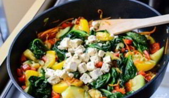 овощное рагу со шпинатом