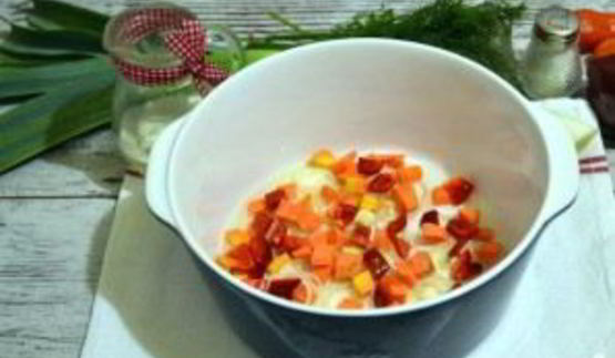 овощное рагу со свининой в духовке