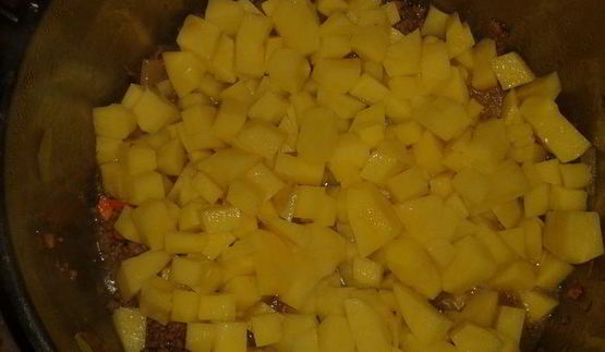 рагу из баклажанов с фаршем