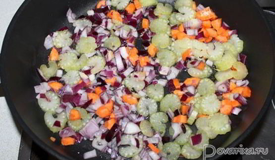 рагу овощное с печенью индейки