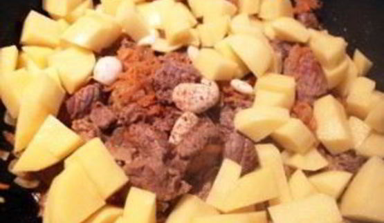 рагу с бараниной и картошкой