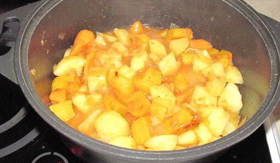 рагу с мясными шариками