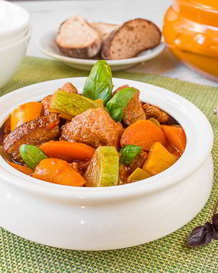 Весеннее рагу из свинины