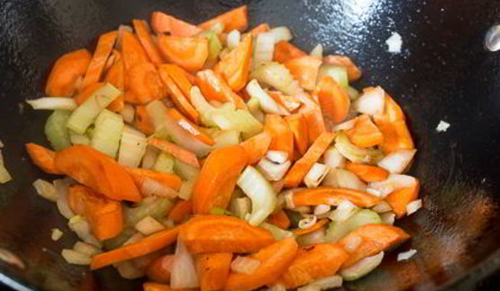 весеннее рагу из свинины