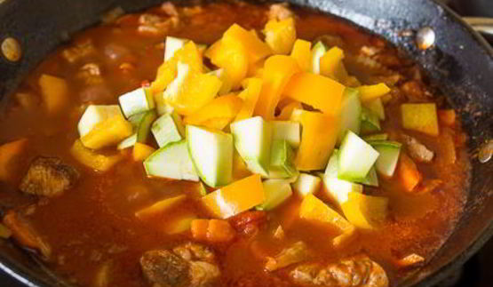 весеннее рагу из свинины