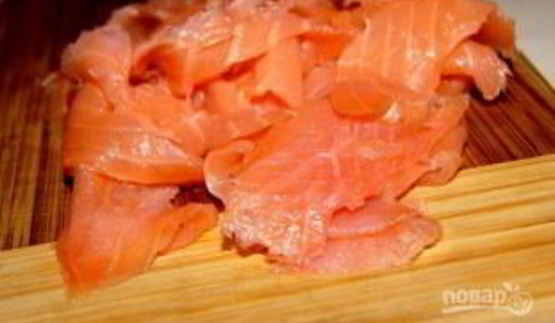 рисовая лапша с лососем и брокколи