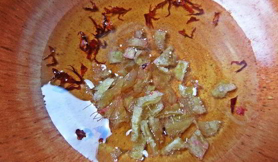 рисовая лапша с рыбой и овощами