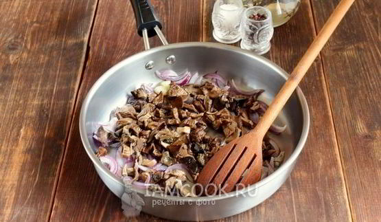 ризотто с белыми грибами