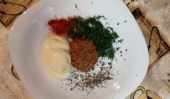 филе гольца в майонезно-горчичном маринаде