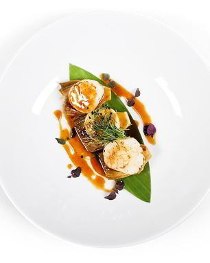 Гребешки с артишоками и соусом унаги