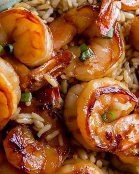 Креветки с соевым соусом и чесноком