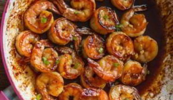 креветки с соевым соусом и чесноком