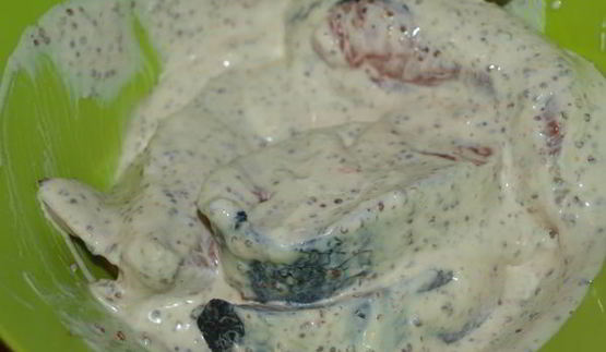 лосось под сметанно-горчичной корочкой