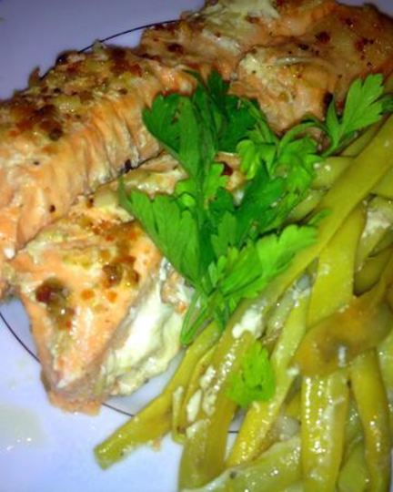 Рецепт лосося, запеченного со спаржевой фасолью