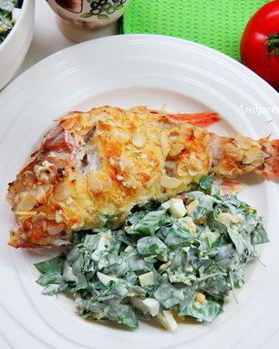 Морской окунь под сметанным соусом